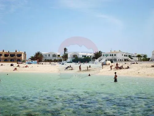 Cotillo Lagos photo