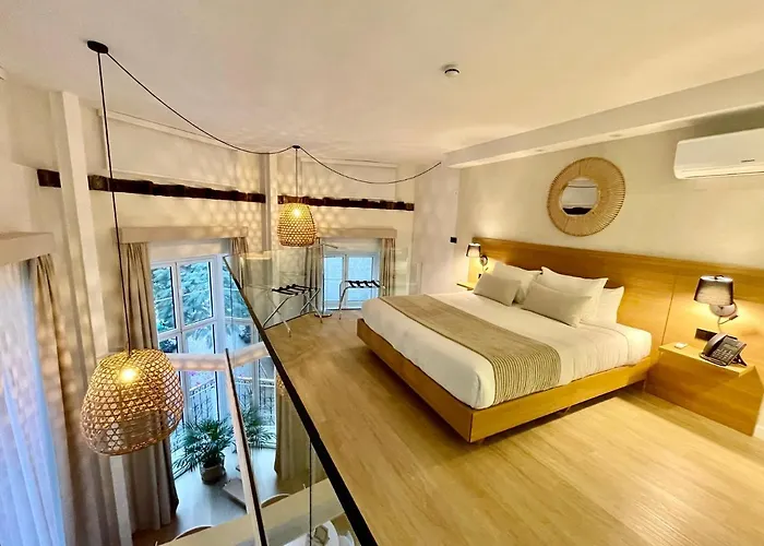 Hotel Emblematico Hi Suites Santa Cruz de Tenerife photo