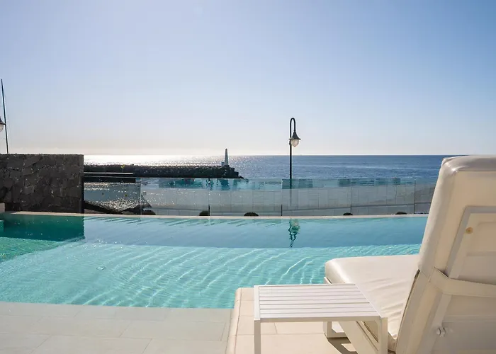 Royal Marina Suites Boutique Hotel - Adults Only 푸에르토카레로 사진
