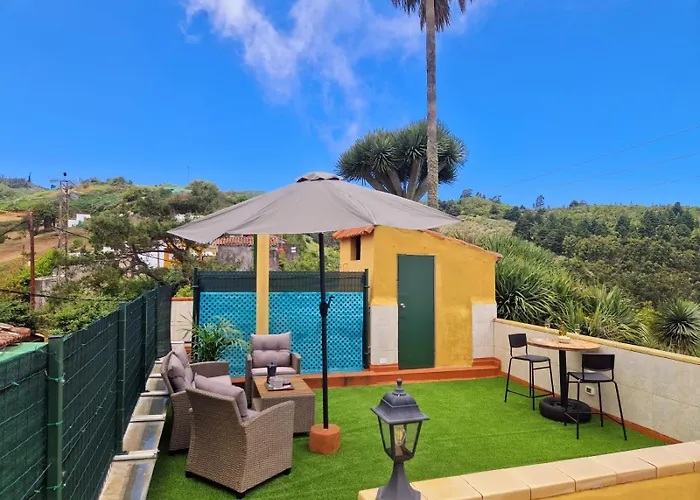 Фото Вилла La Escuelita Монтанья-Альта