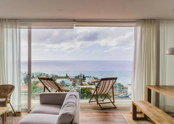 Marea Alta Villa La Caleta képek