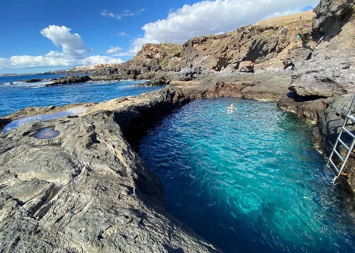 Loving Los Abrigos foto