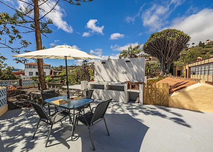 Casa Con Drago Milenario Villa San Antonio képek